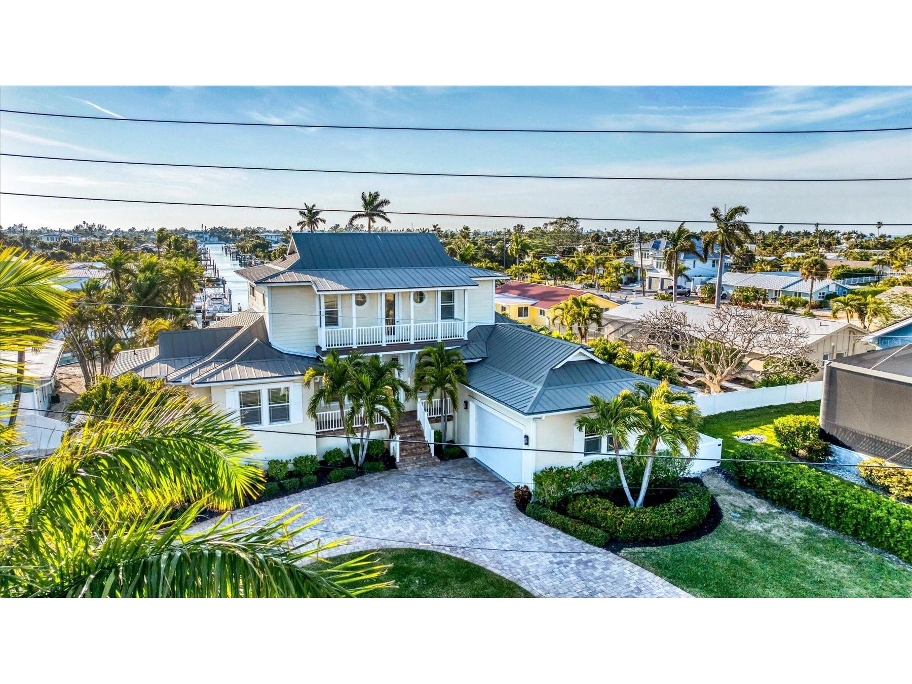 634 Key Royale Drive Holmes Beach FL 34217 A4683541 image3