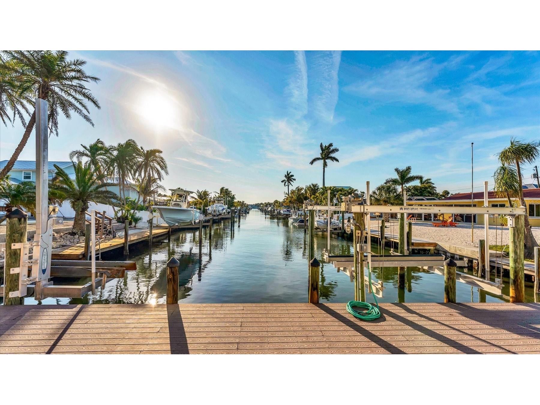 634 Key Royale Drive Holmes Beach FL 34217 A4683541 image31