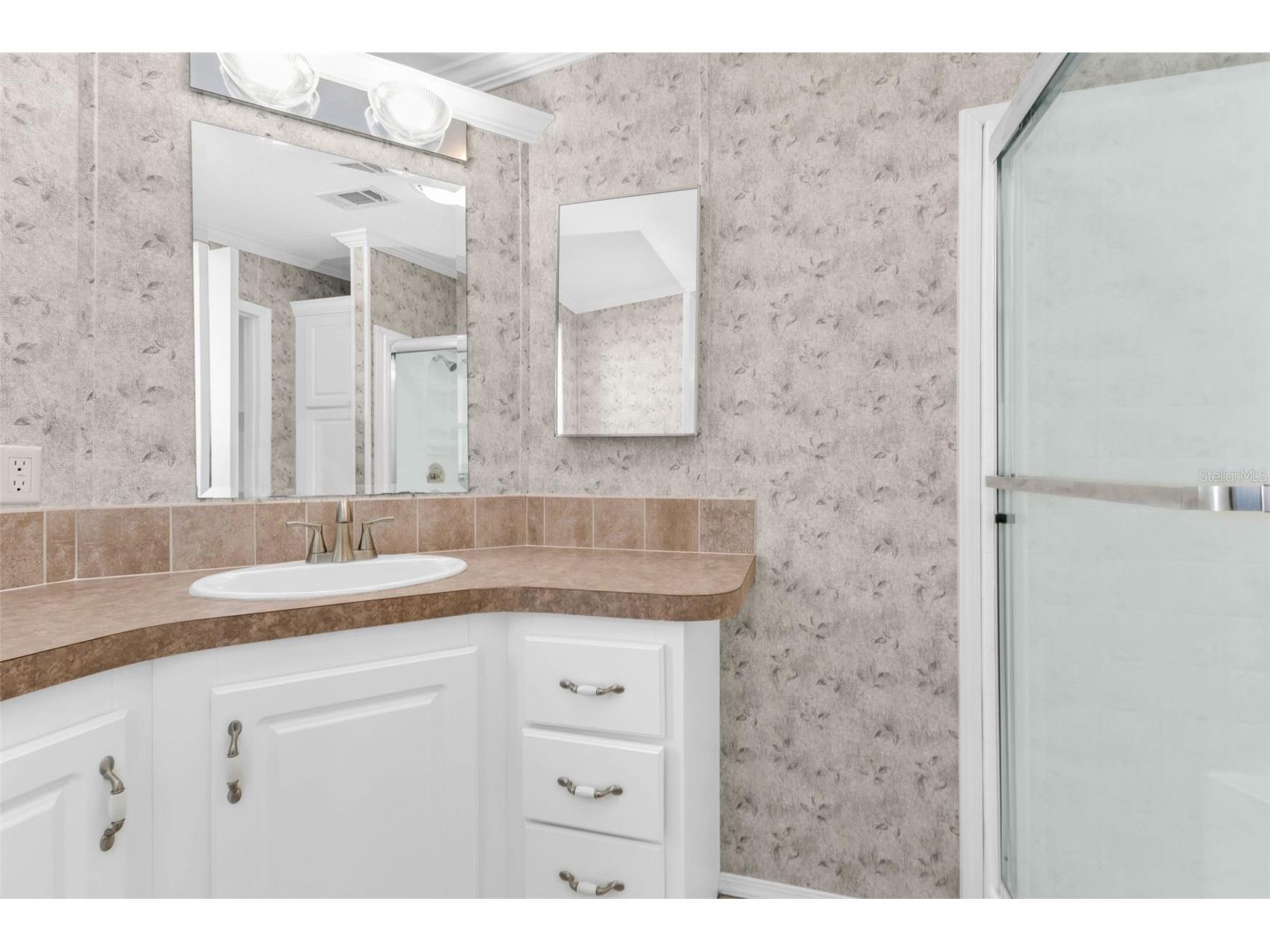 634 Leisure Venice FL 34285 D6146528 image36