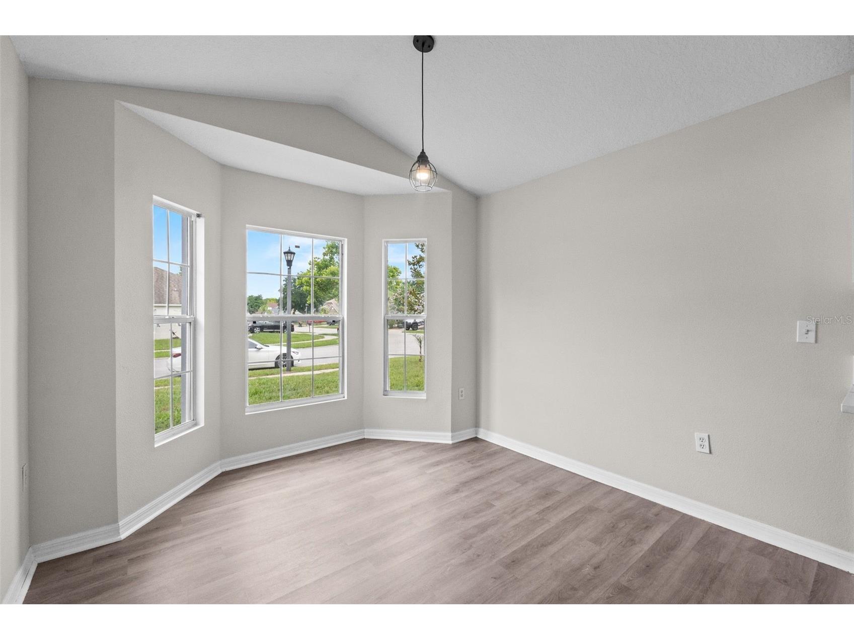 634 Spring Cavern Avenue Orange City FL 32763 O6421178 image12