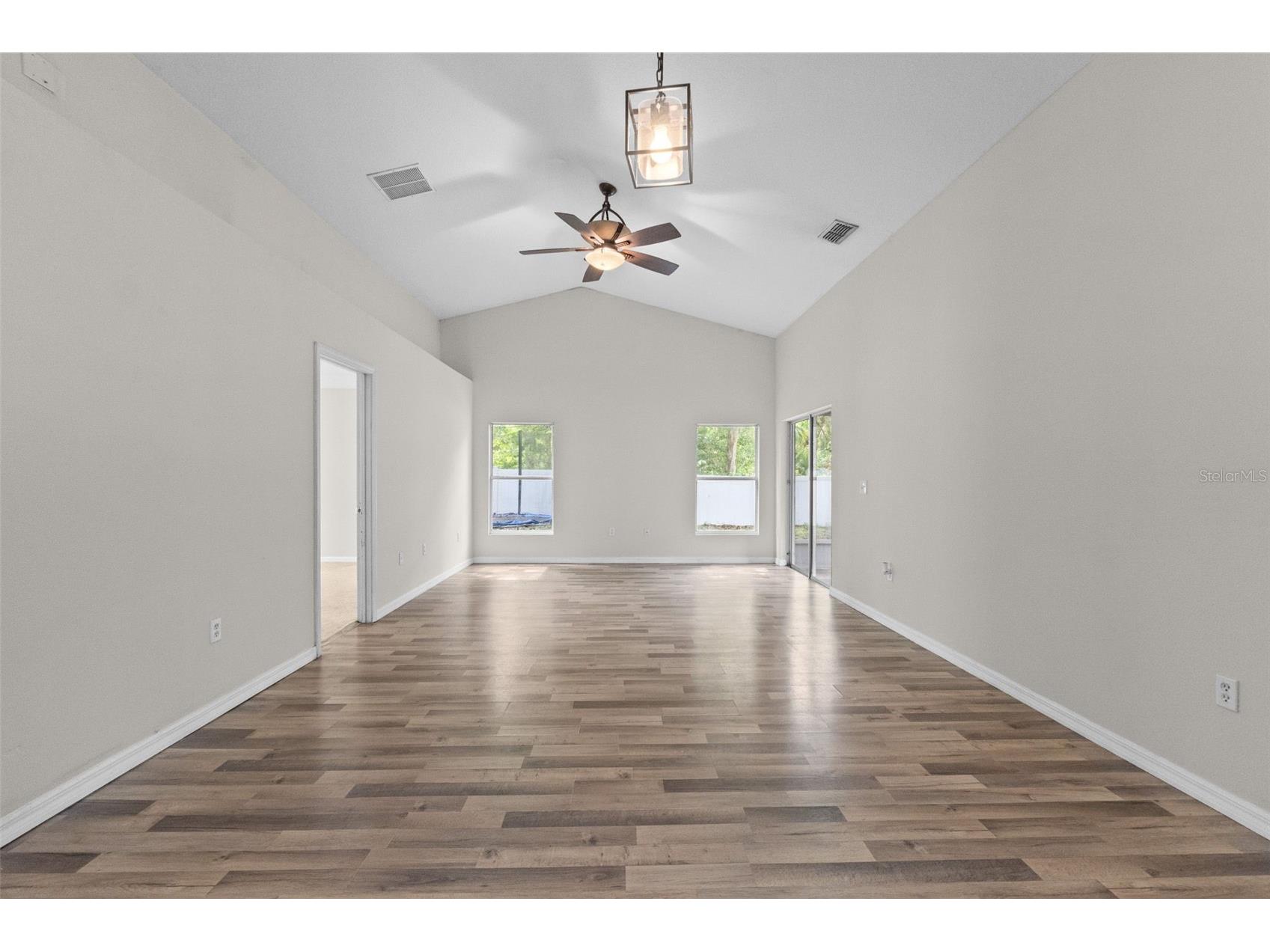 634 Spring Cavern Avenue Orange City FL 32763 O6421178 image16