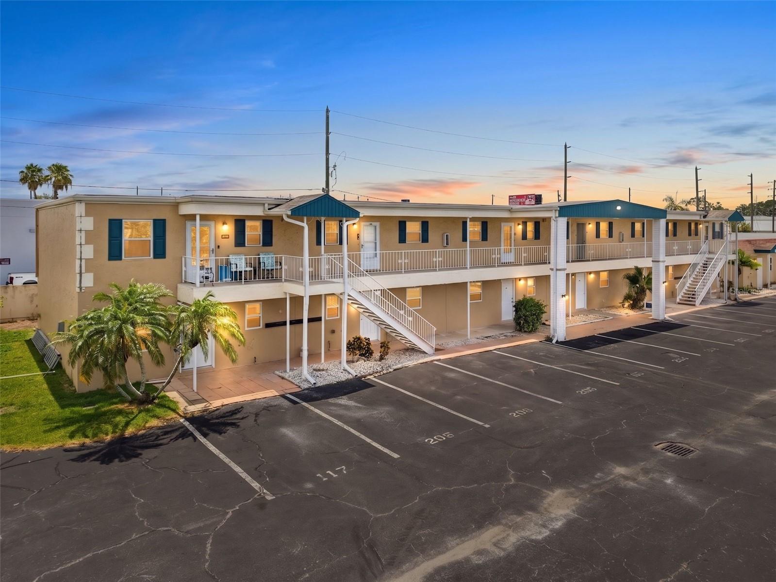 6340 E Providence Circle #204 New Port Richey FL 34652 W7887162 image1