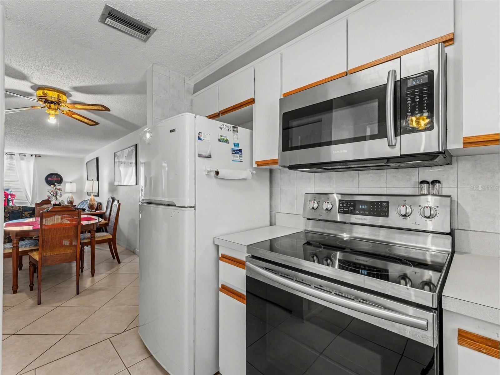6340 E Providence Circle #204 New Port Richey FL 34652 W7887162 image3