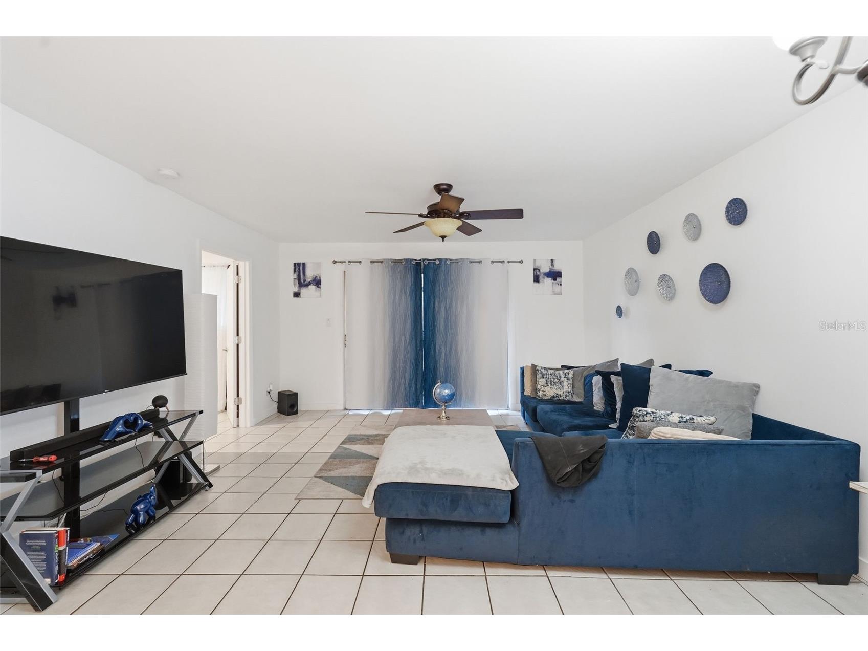 6340 Newtown Circle #40A2 Tampa FL 33615 - OLD TAMPA BAY VIA CANAL SYSTEM W7884619 image12