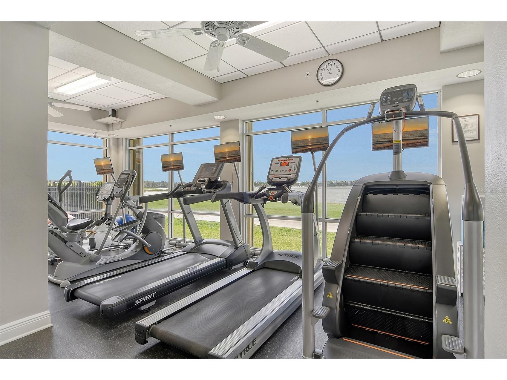 6340 Watercrest Way #301 Lakewood Ranch FL 34202 - LAKE UHILIEN A4682308 image56