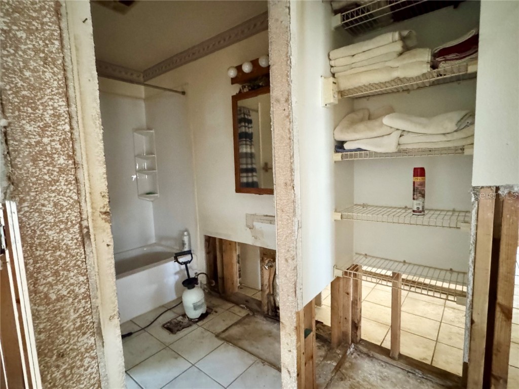 6341 Elmhurst Drive Pinellas Park FL 33782 TB8455493 image9