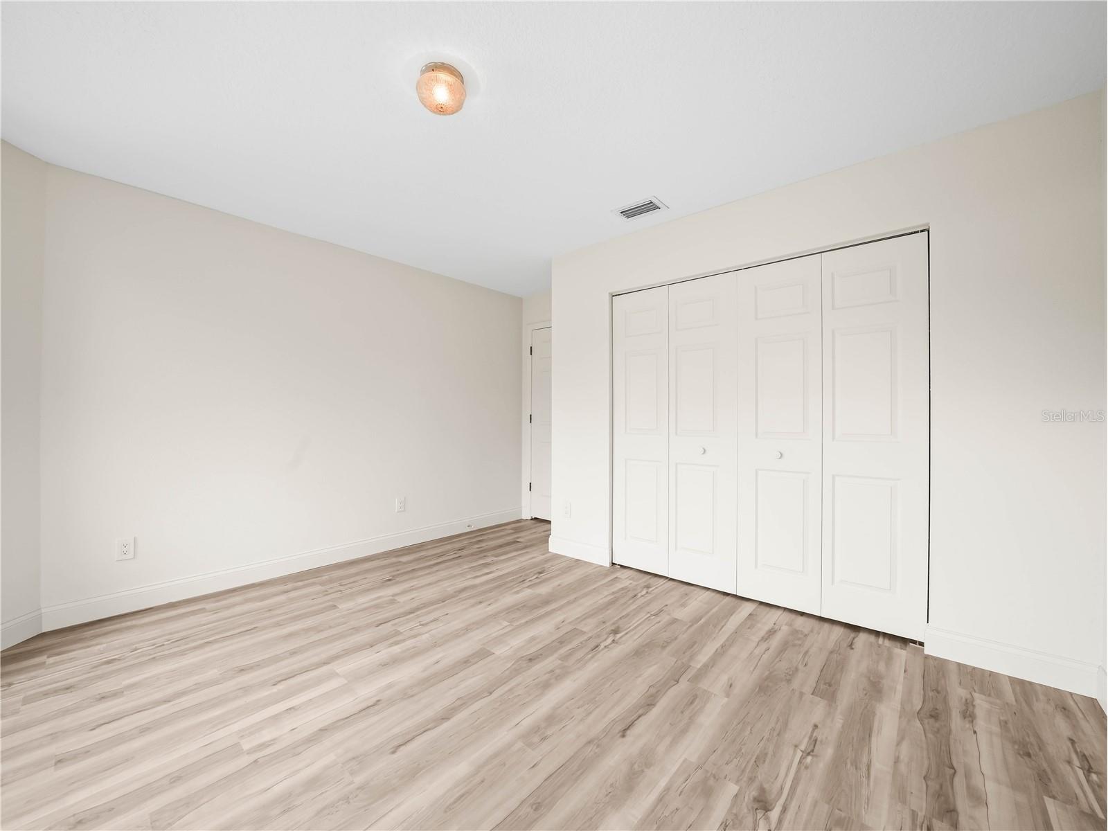 6341 Silver Lakes Drive W Lakeland FL 33810 L4955861 image15