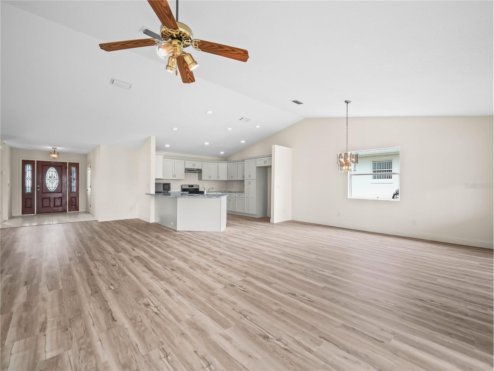 6341 Silver Lakes Drive W Lakeland FL 33810 L4955861 image3