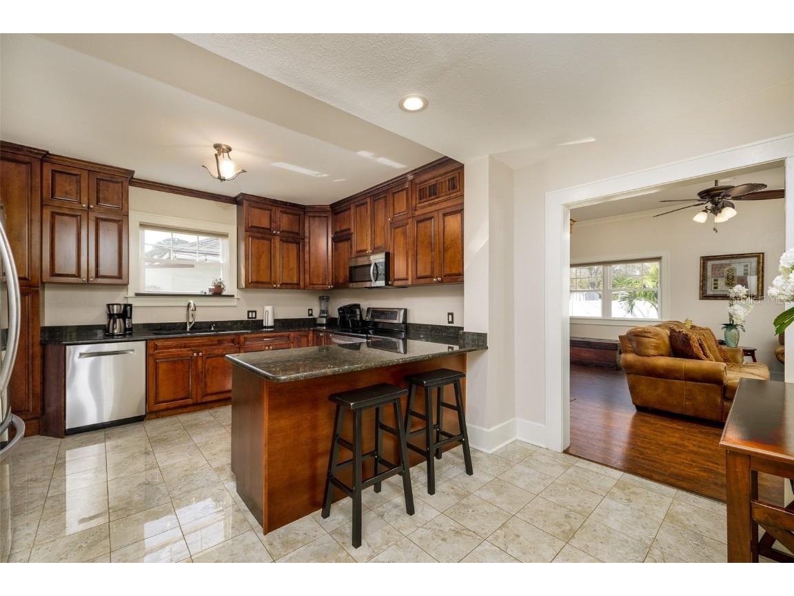 6342 5th Avenue N Saint Petersburg FL 33710 TB8349137 image16