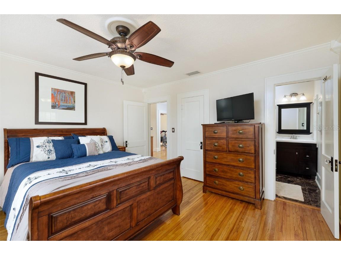 6342 5th Avenue N Saint Petersburg FL 33710 TB8349137 image26