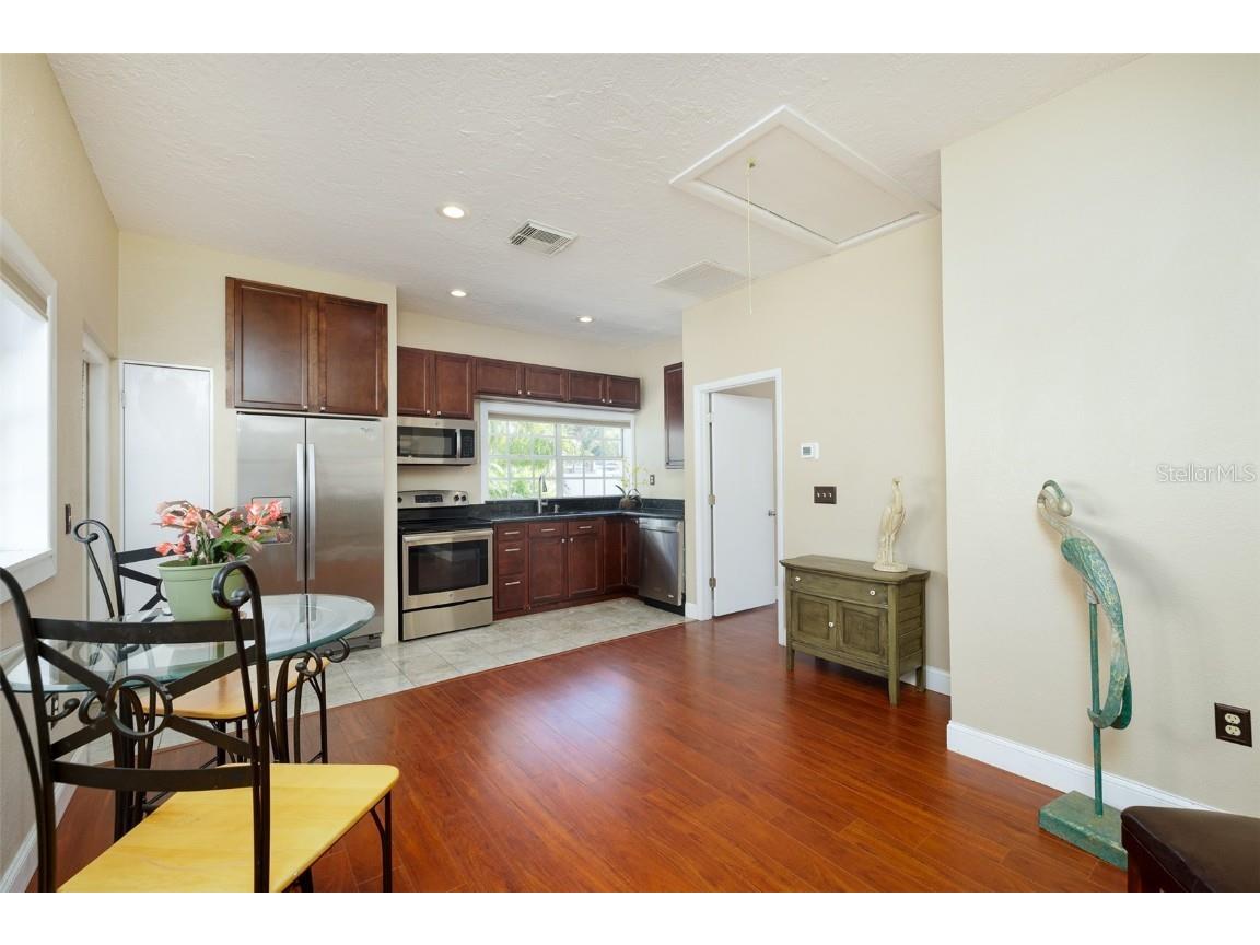 6342 5th Avenue N Saint Petersburg FL 33710 TB8349137 image38