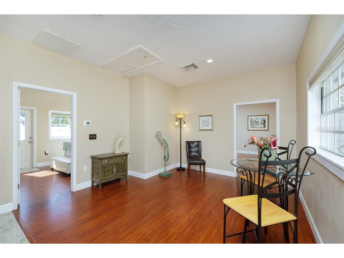 6342 5th Avenue N Saint Petersburg FL 33710 TB8349137 image39