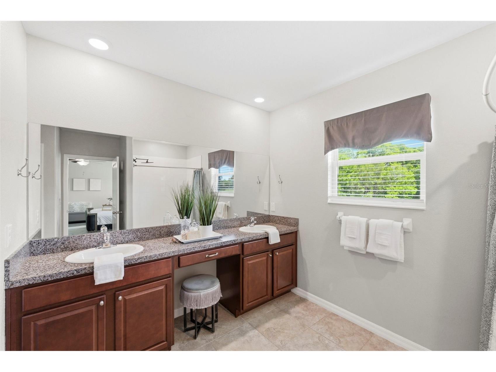 6342 Cobble Bliss Street Zephyrhills FL 33541 TB8485799 image25