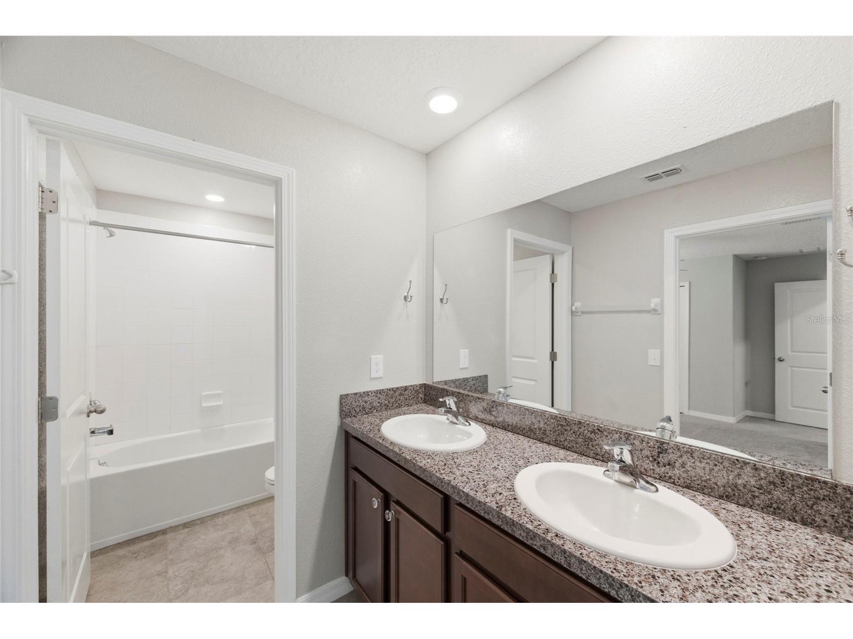 6342 Cobble Bliss Street Zephyrhills FL 33541 TB8485799 image37