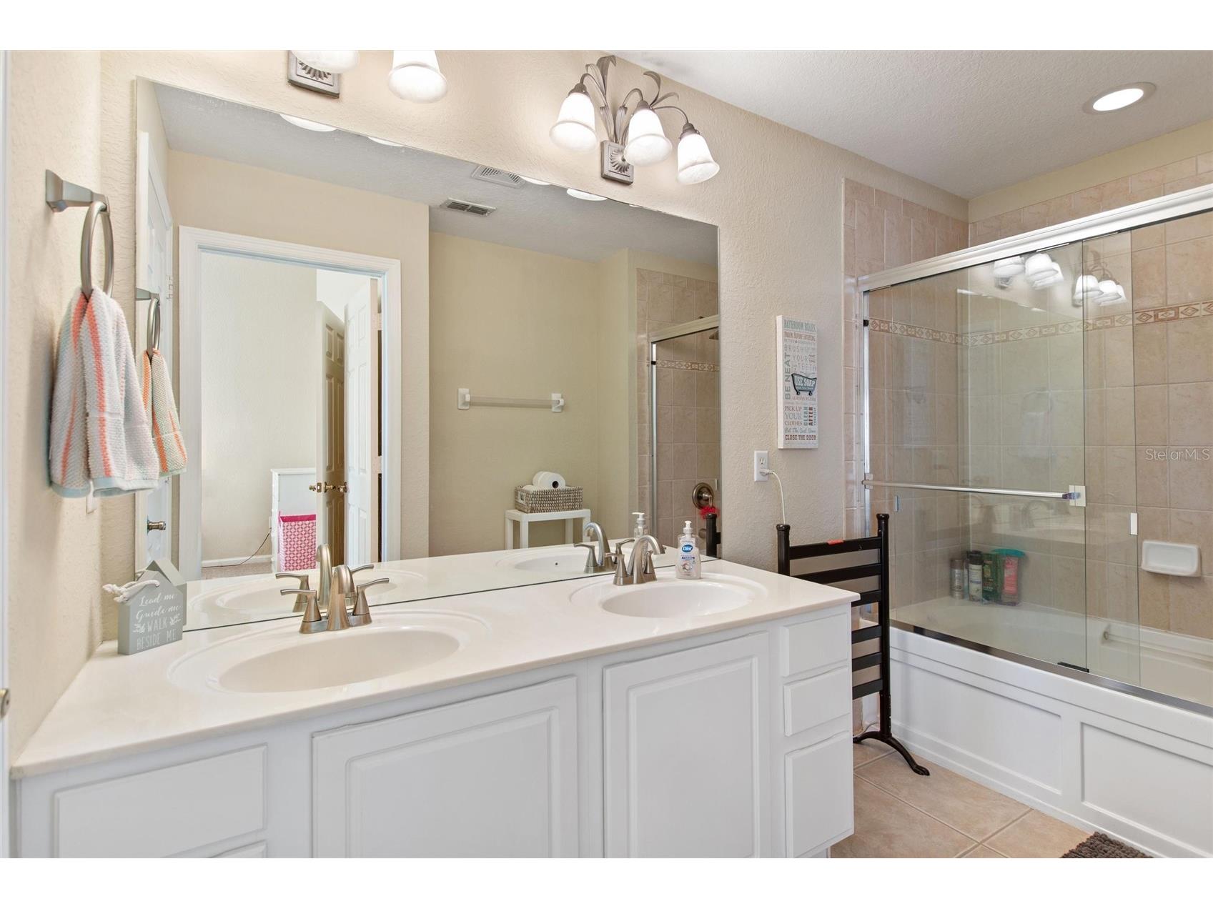 6342 Daysbrook Drive #103 Orlando FL 32835 O6392962 image22
