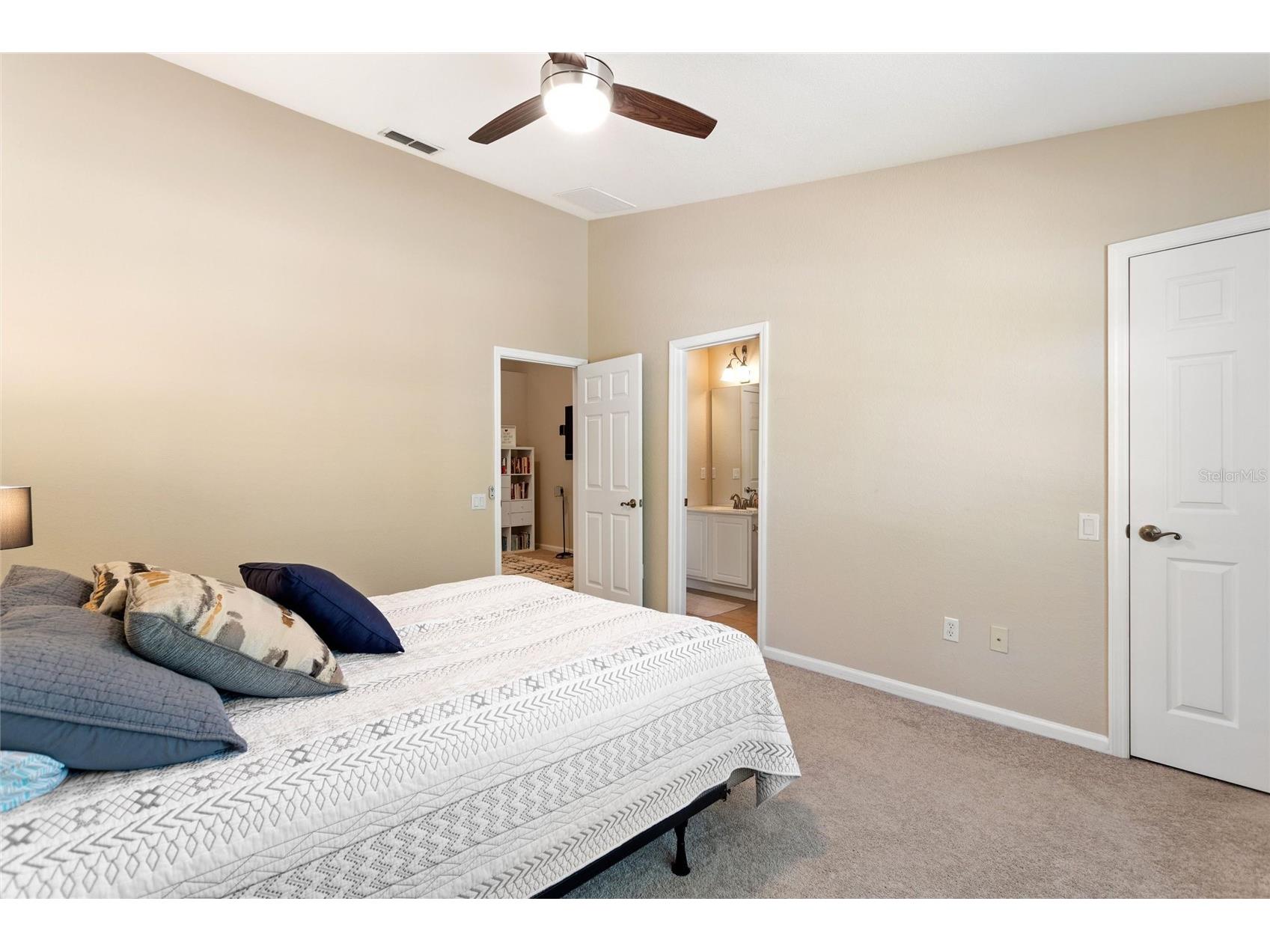 6342 Daysbrook Drive #103 Orlando FL 32835 O6392962 image25