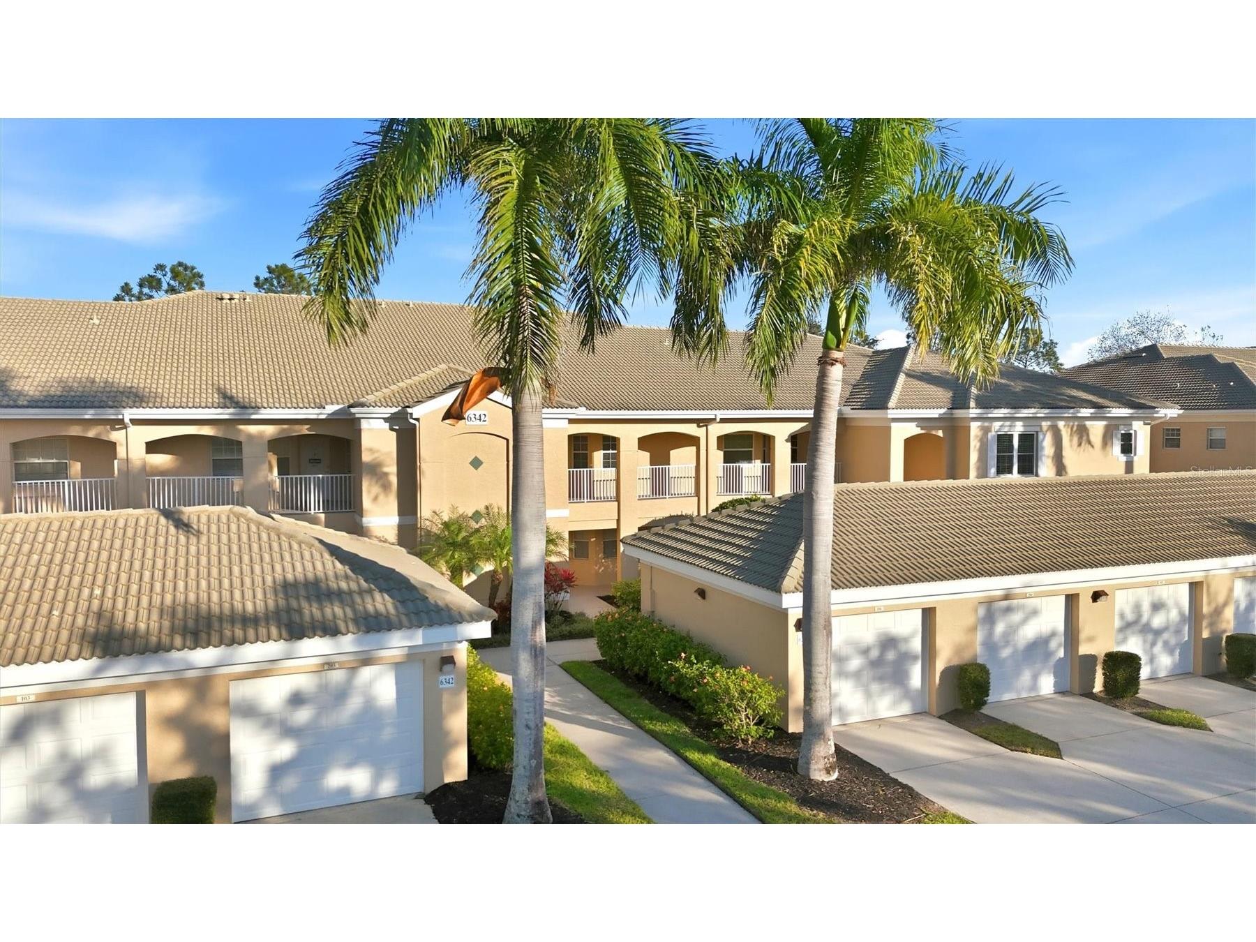 6342 Grand Oak Circle #204 Bradenton FL 34203 A4681120 image1