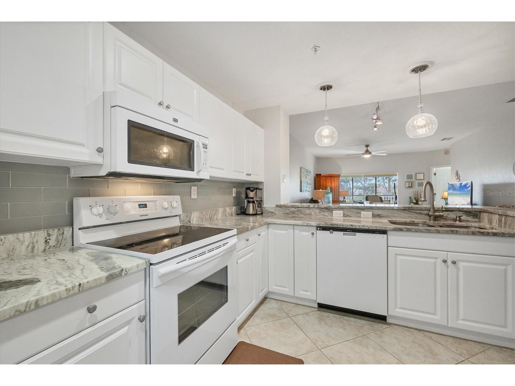 6342 Grand Oak Circle #204 Bradenton FL 34203 A4681120 image15