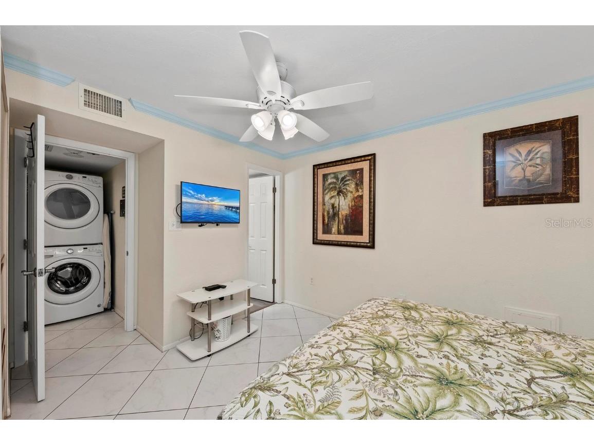 6342 Midnight Pass Road #212 Sarasota FL 34242 - GULF OF MEXICO A4676943 image17