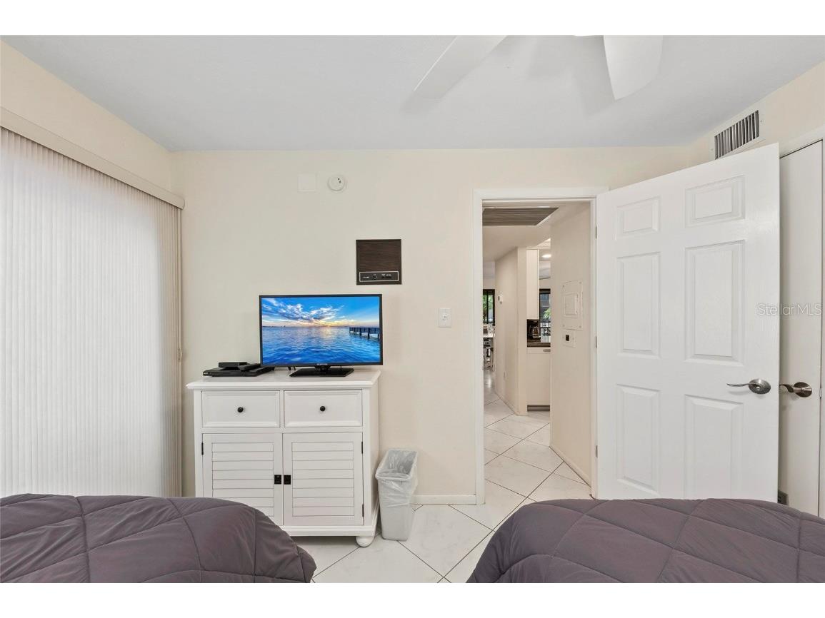 6342 Midnight Pass Road #212 Sarasota FL 34242 - GULF OF MEXICO A4676943 image22