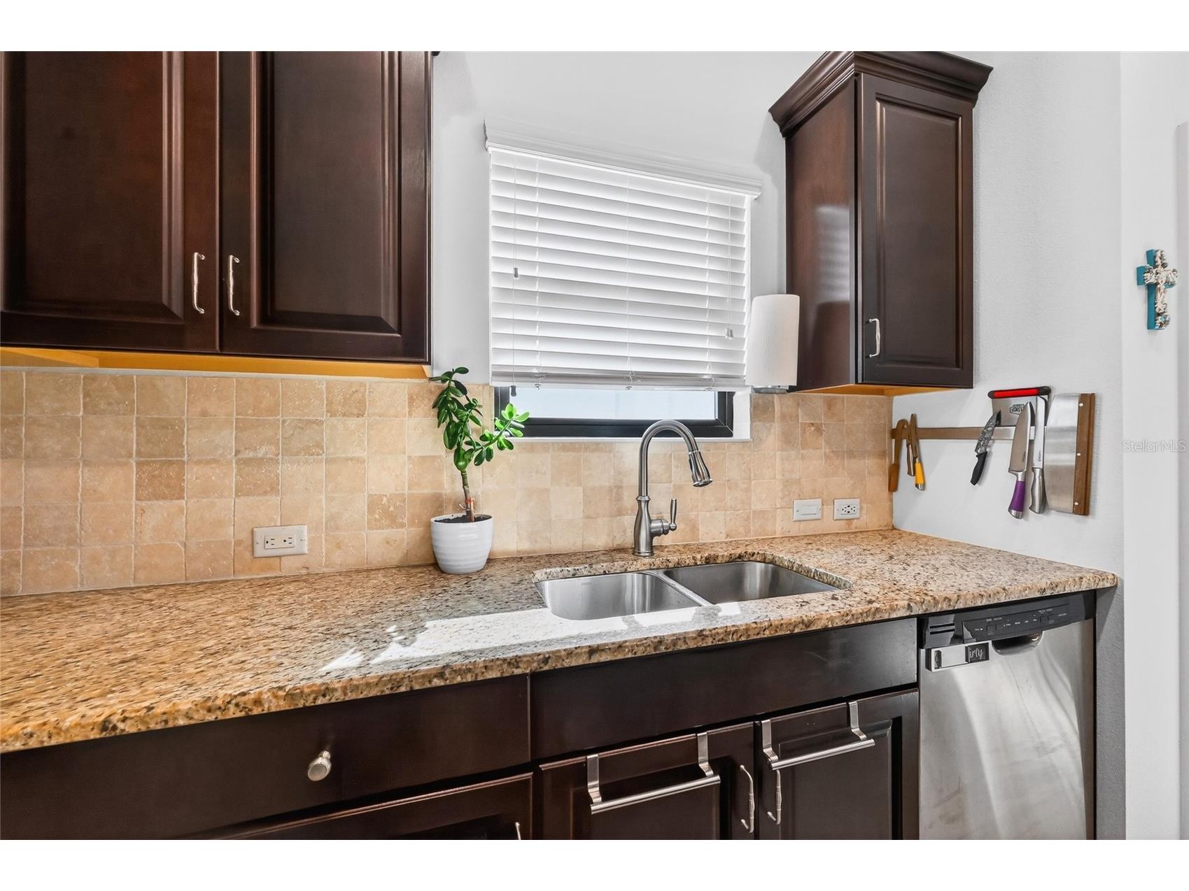 6342 Positano Court Sarasota FL 34243 A4678314 image8