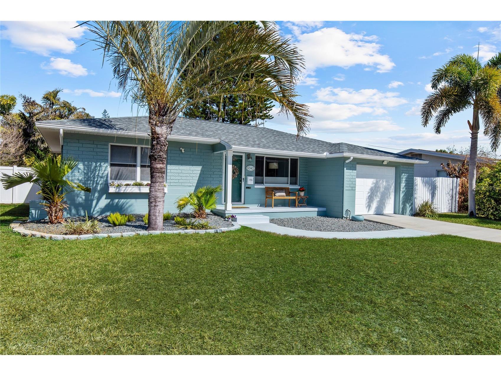 6343 19th Avenue N Saint Petersburg FL 33710 TB8477764 image1