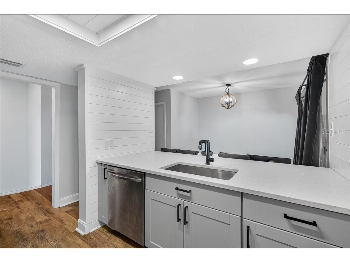 6343 23rd Street N Saint Petersburg FL 33702 W7878955 image14