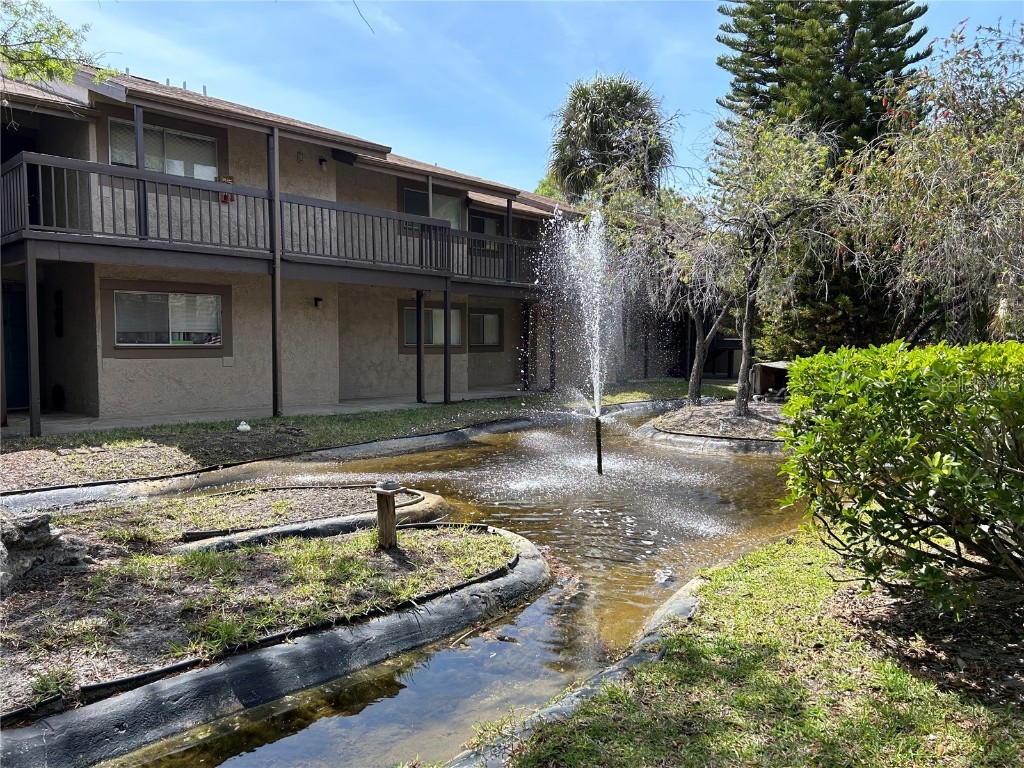 6344 Newtown Circle #44A2 Tampa FL 33615 T3437340 image1