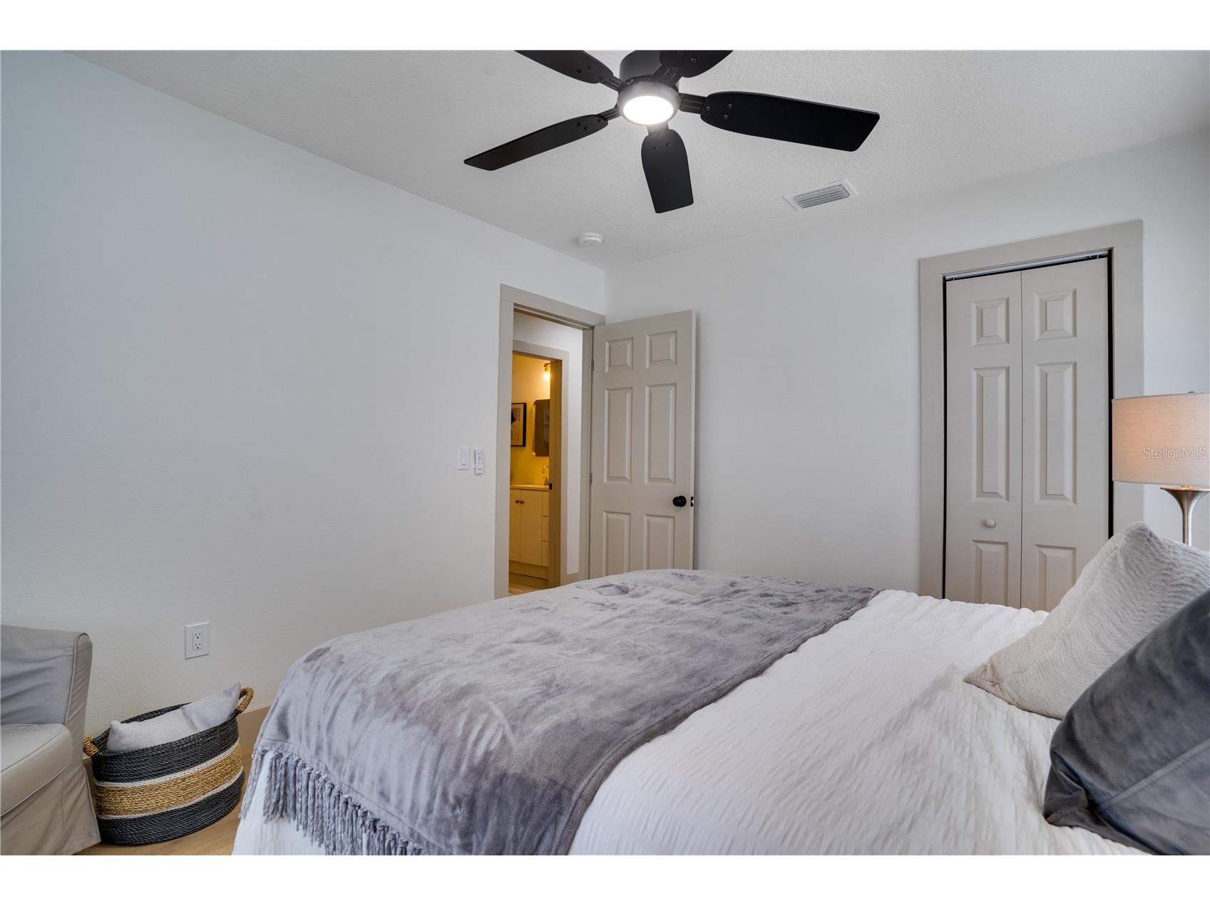6346 35th Avenue N Saint Petersburg FL 33710 TB8515129 image15