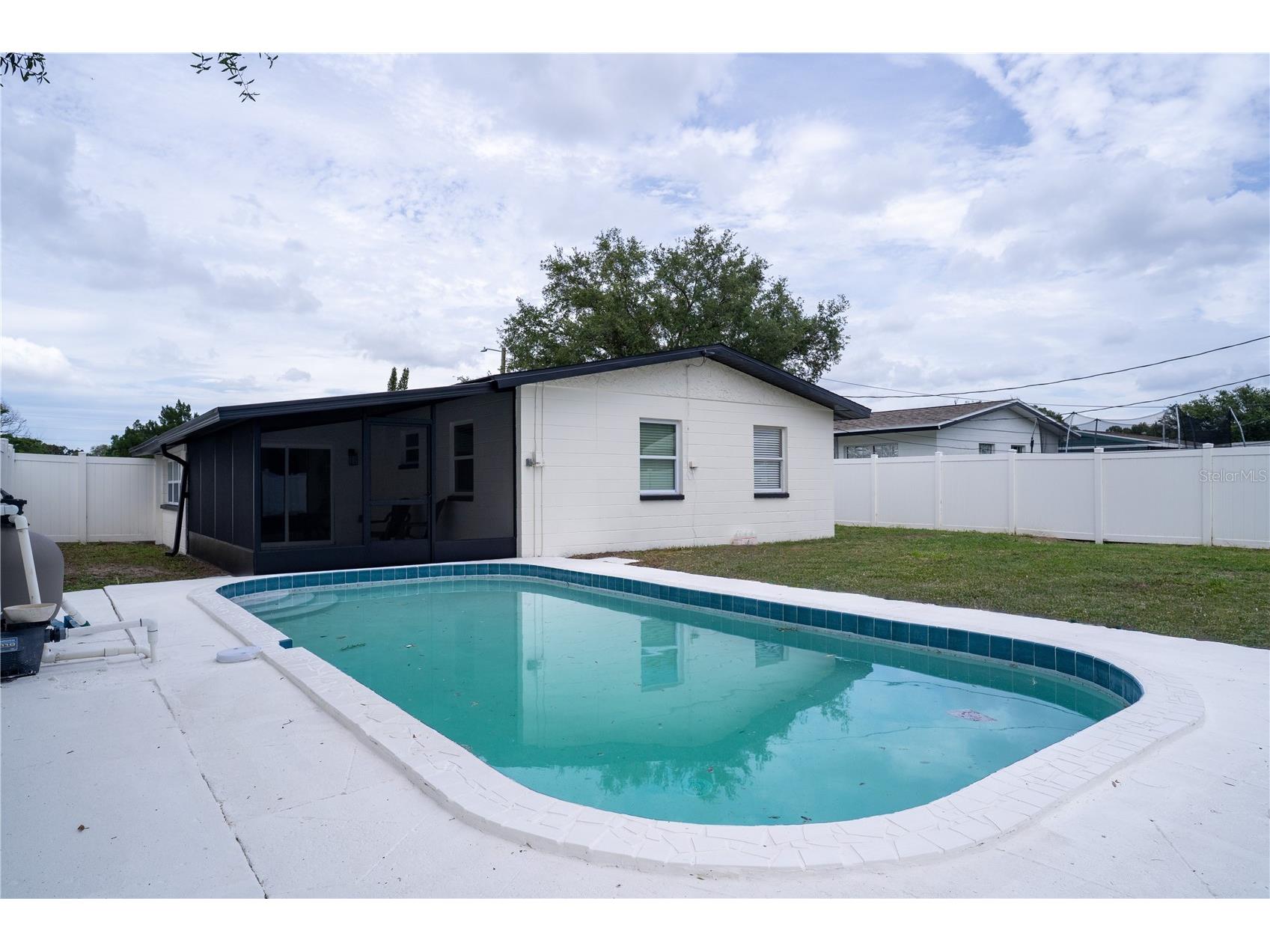 6346 35th Avenue N Saint Petersburg FL 33710 TB8515129 image29