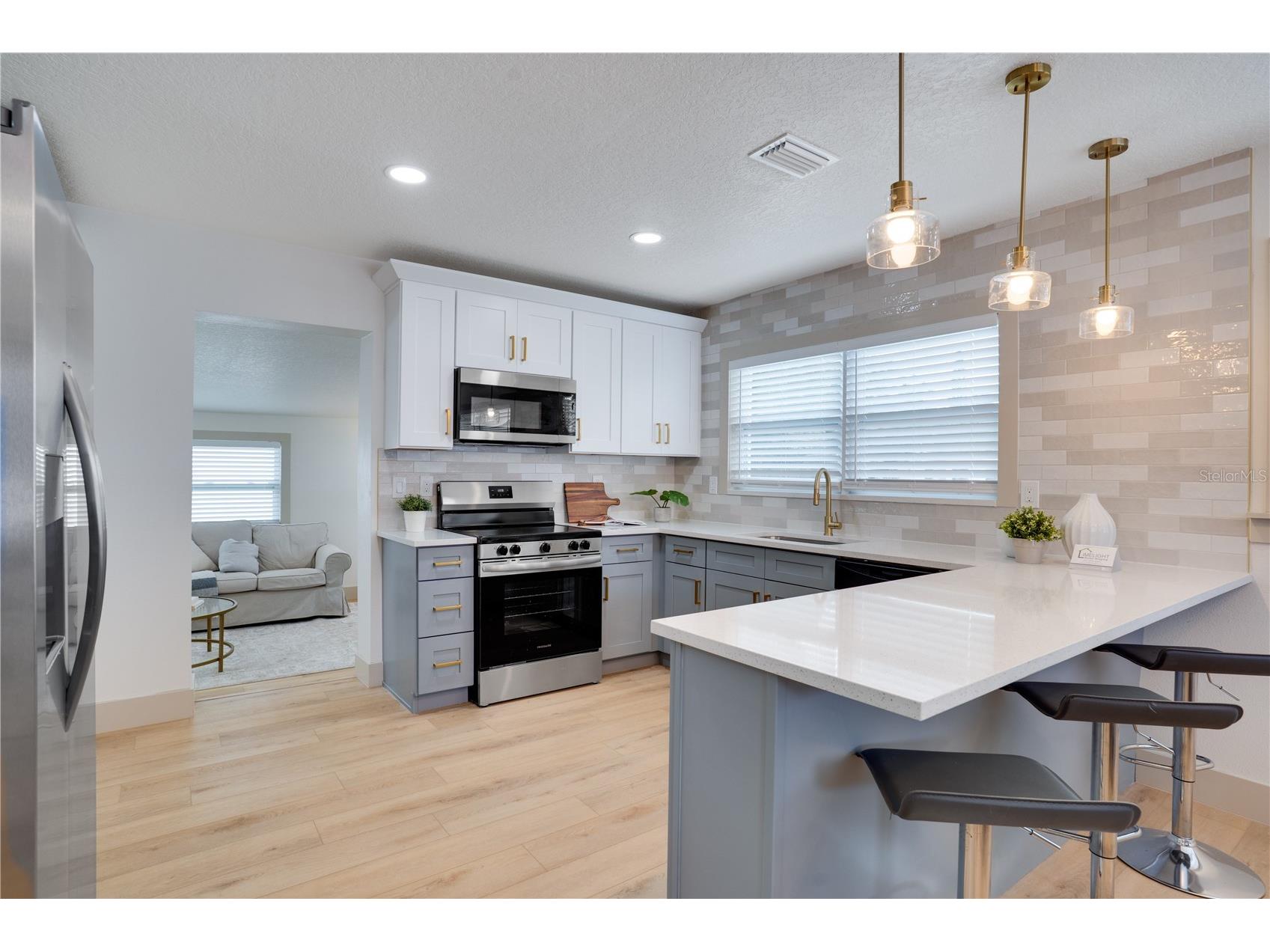 6346 35th Avenue N Saint Petersburg FL 33710 TB8515129 image7