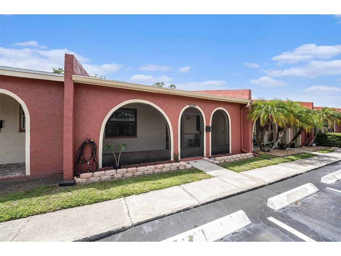 6346 Bonnie Bay Circle N Pinellas Park FL 33781 - DRAINAG CREEK TB8394131 image1