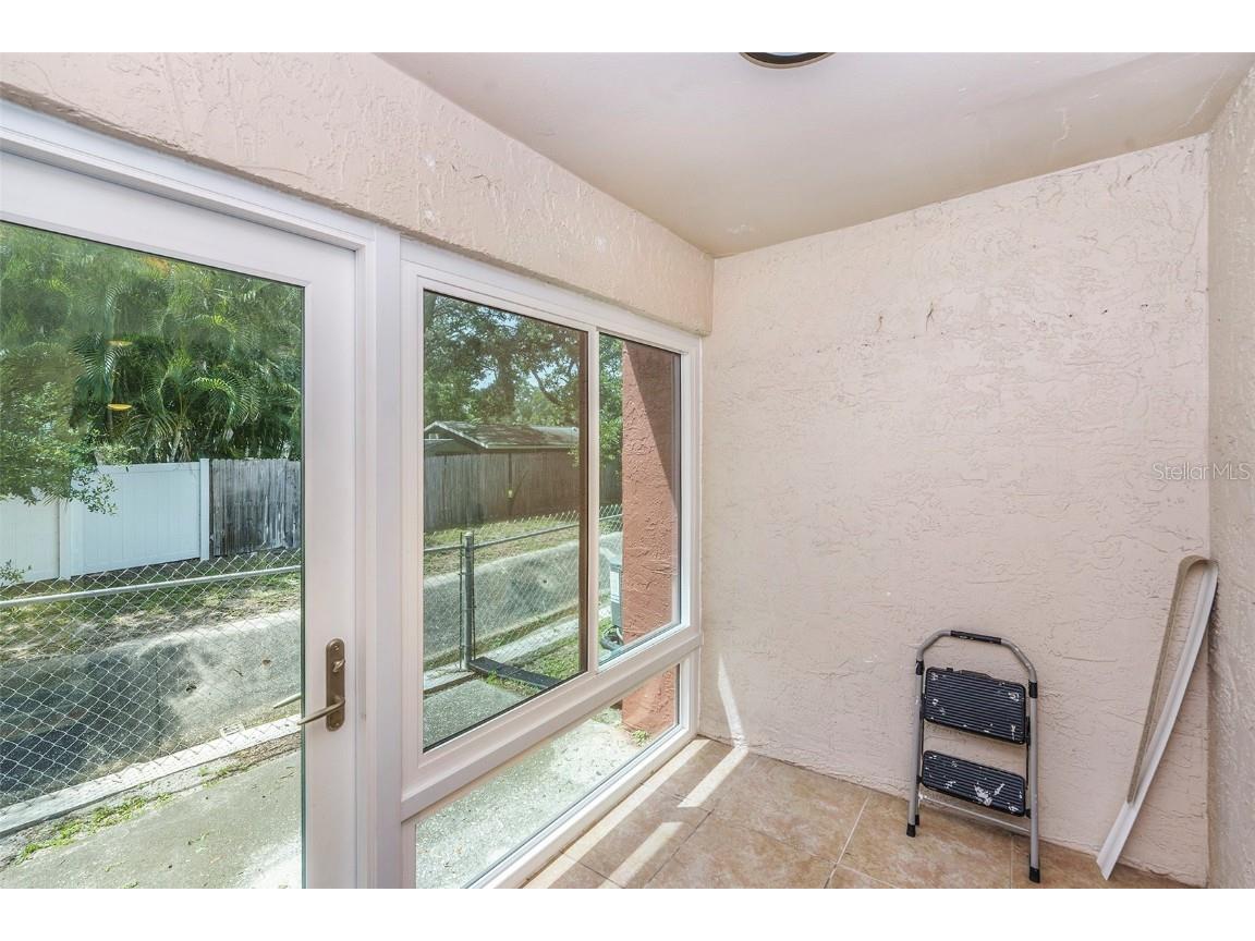 6346 Bonnie Bay Circle N Pinellas Park FL 33781 - DRAINAG CREEK TB8394131 image16