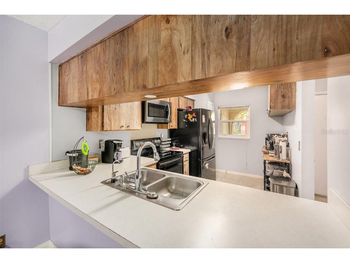 6346 Bonnie Bay Circle N Pinellas Park FL 33781 - DRAINAG CREEK TB8394131 image6