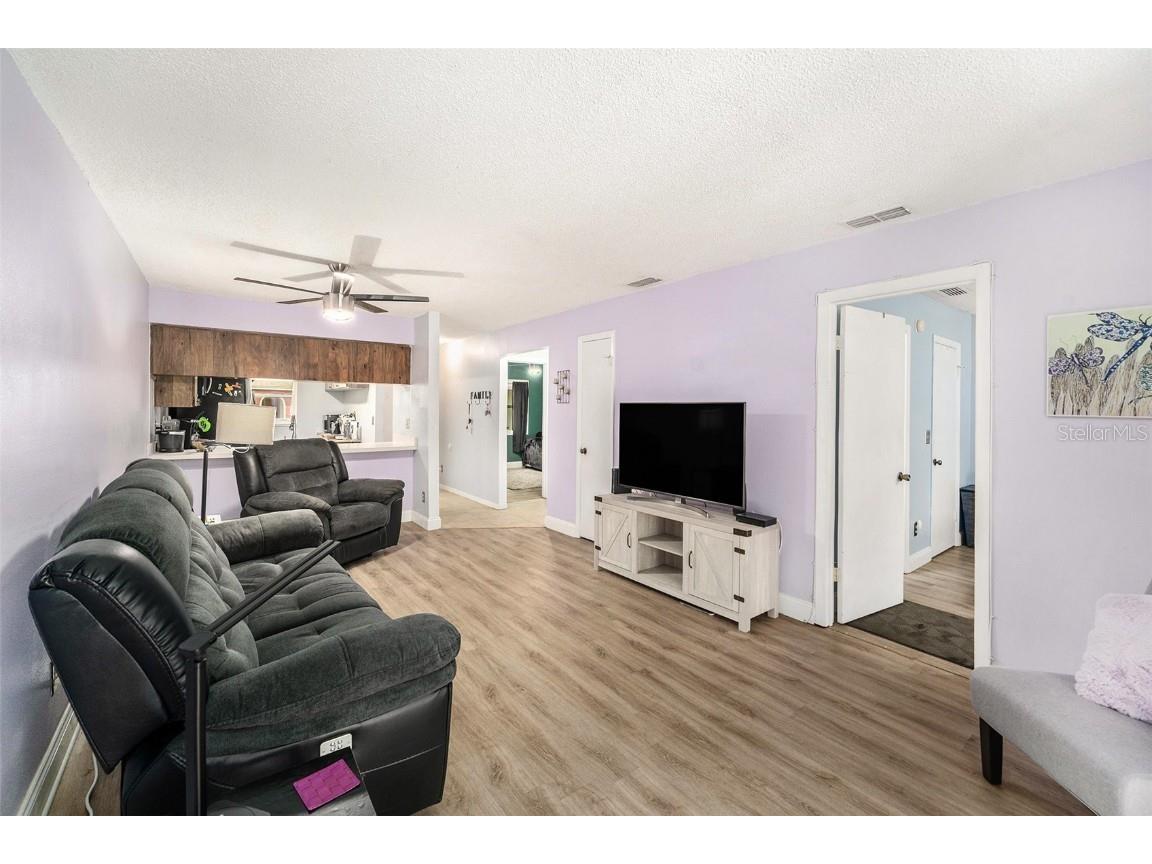 6346 Bonnie Bay Circle N Pinellas Park FL 33781 - DRAINAG CREEK TB8394131 image7