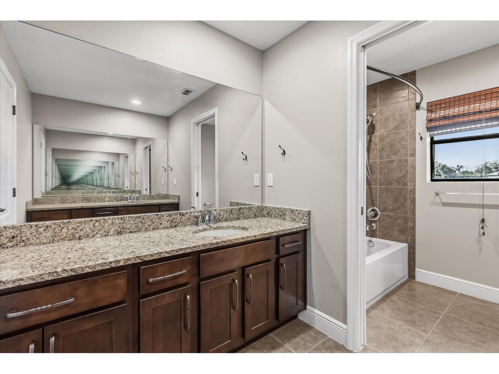6346 Dallas Boulevard Orlando FL 32833 O6393581 image25