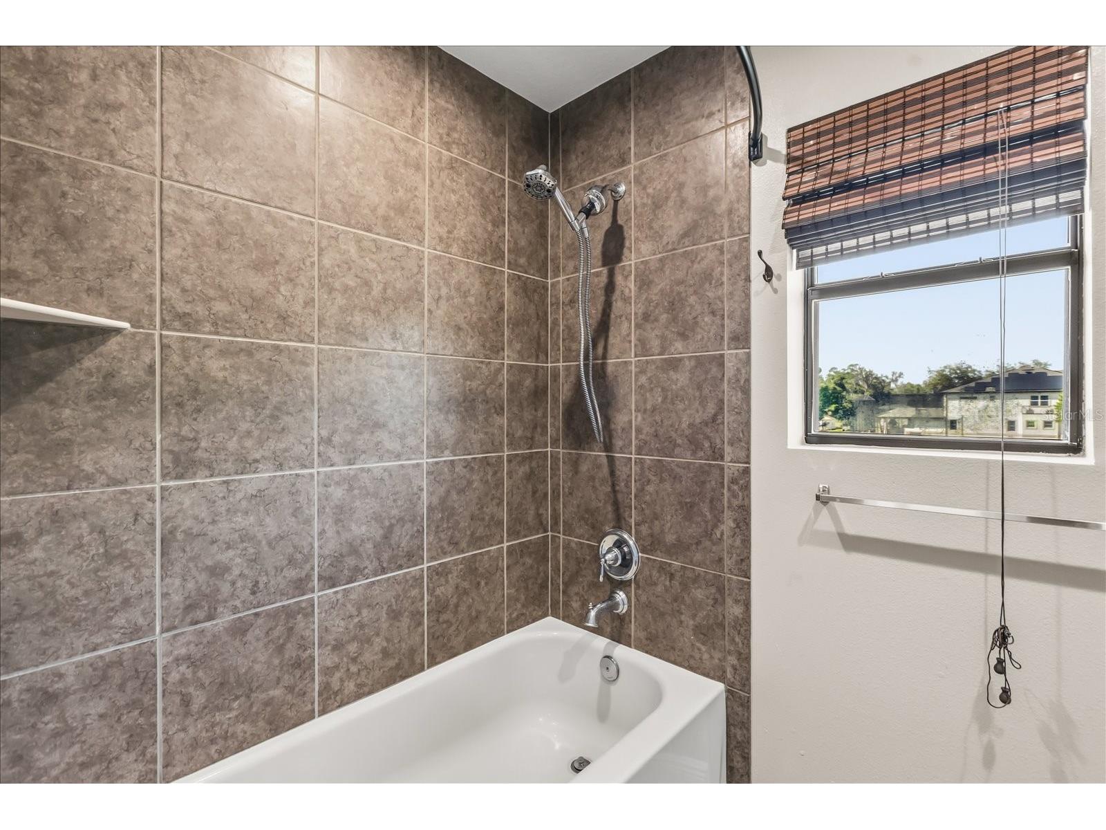 6346 Dallas Boulevard Orlando FL 32833 O6393581 image26