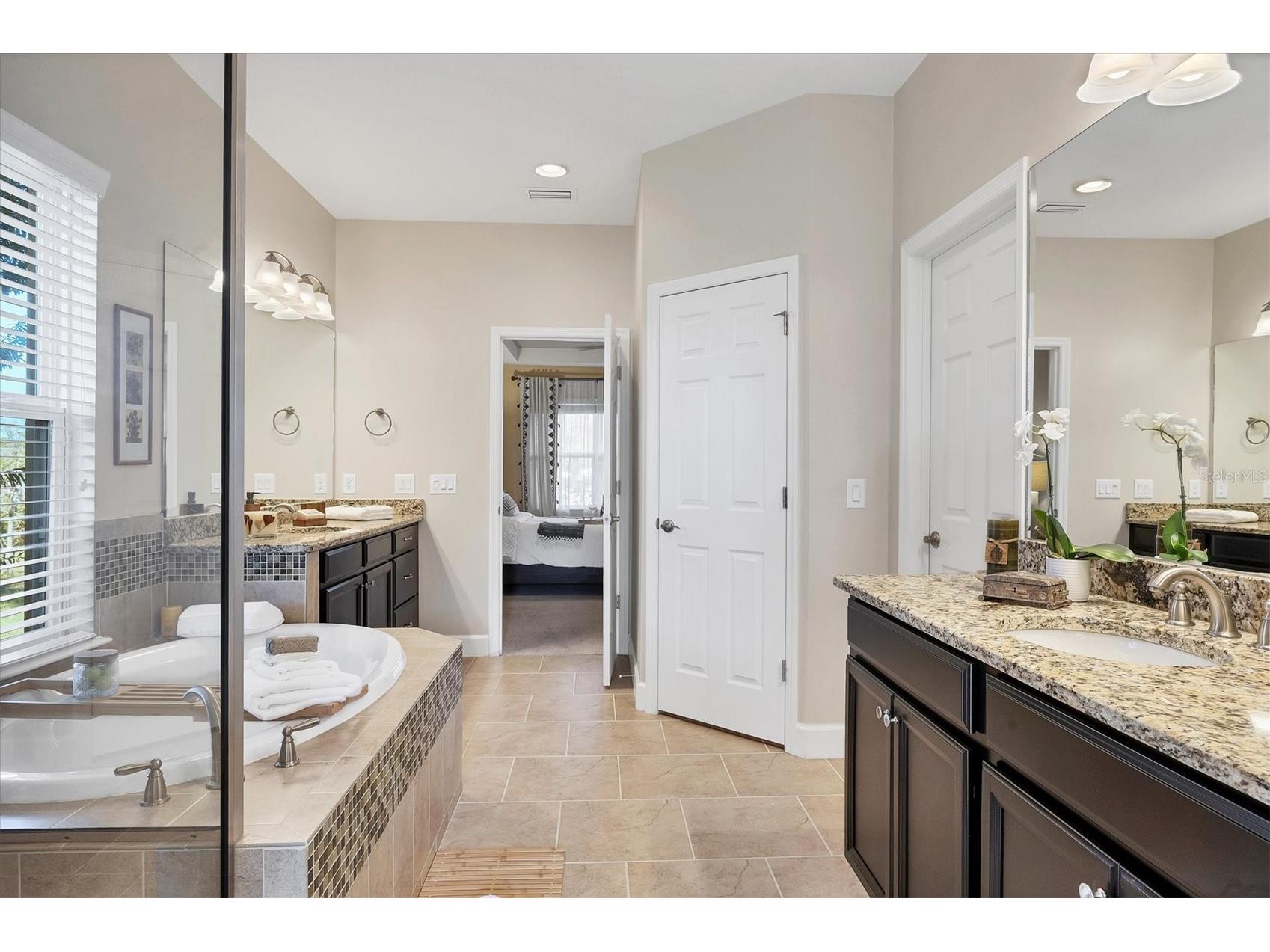 6347 Anise Drive Sarasota FL 34238 A4673645 image25