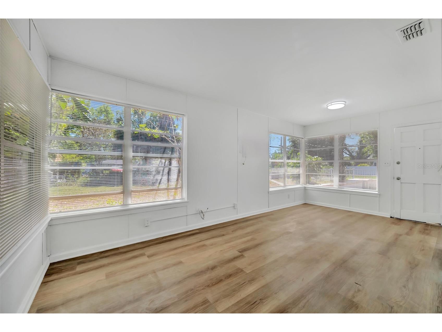 6348 7th Avenue N Saint Petersburg FL 33710 TB8493128 image16
