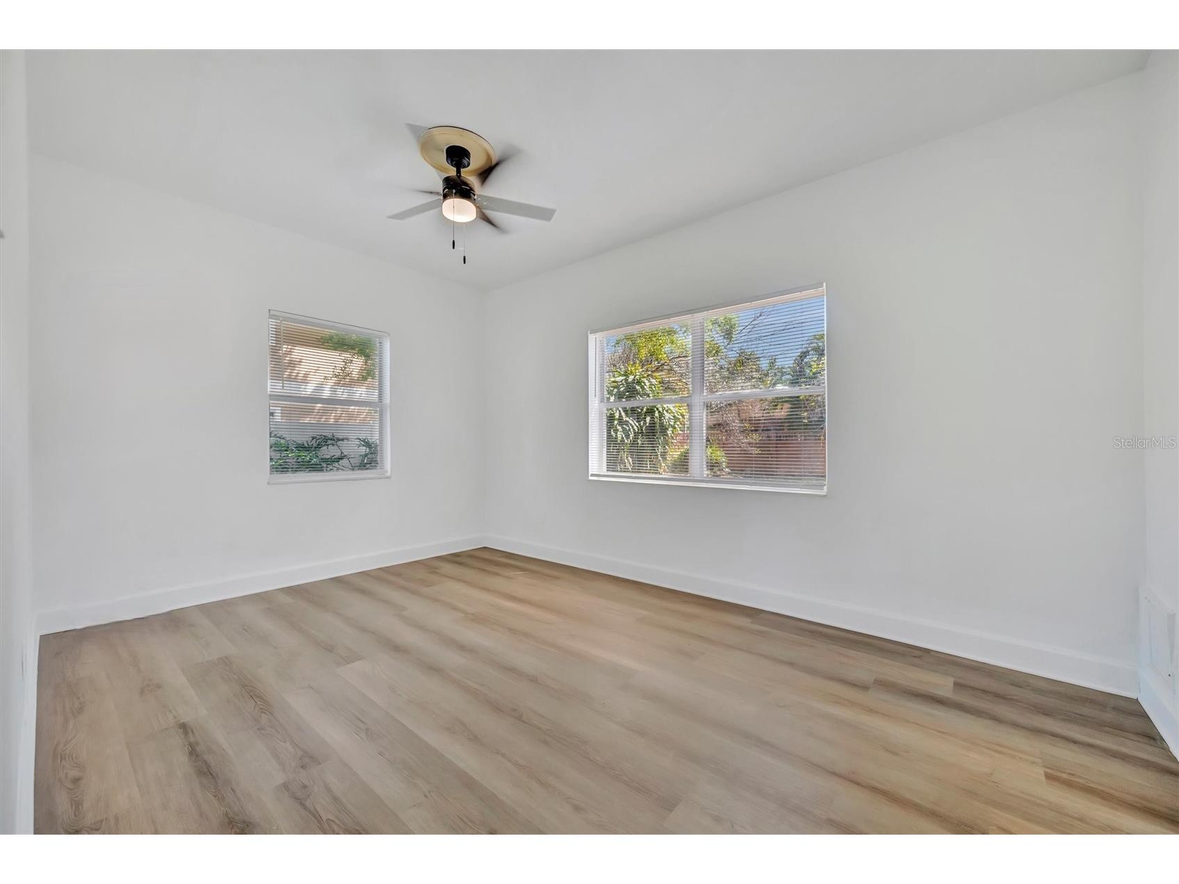 6348 7th Avenue N Saint Petersburg FL 33710 TB8493128 image20
