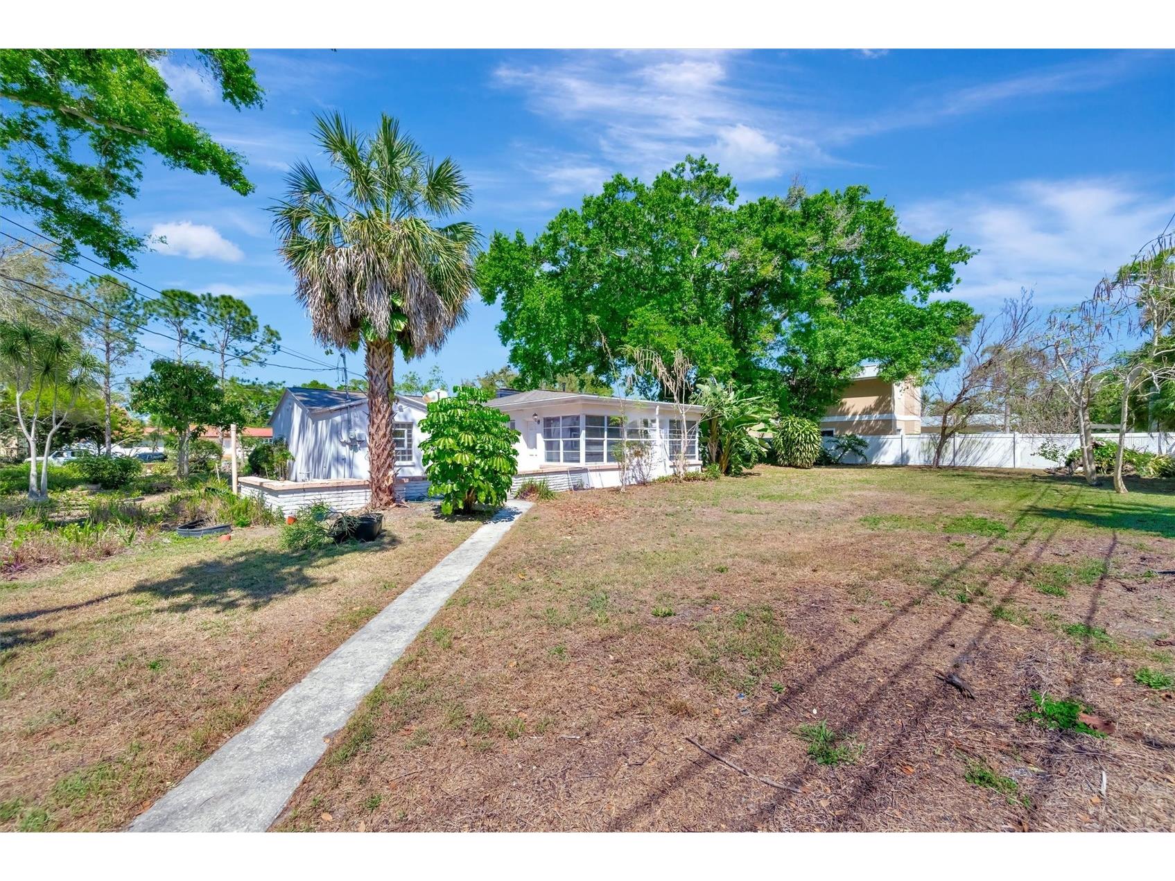 6348 7th Avenue N Saint Petersburg FL 33710 TB8493128 image32