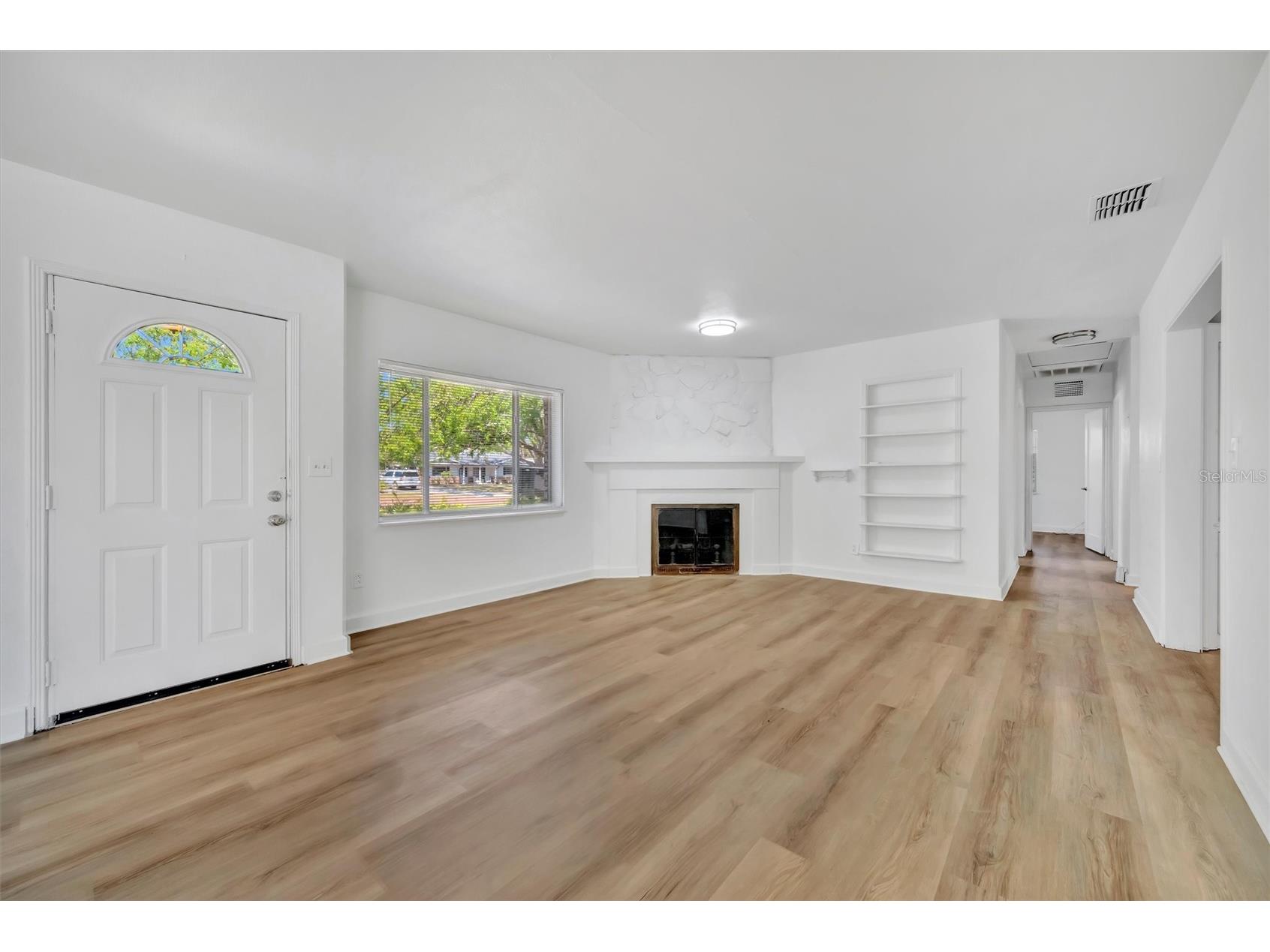 6348 7th Avenue N Saint Petersburg FL 33710 TB8493128 image4