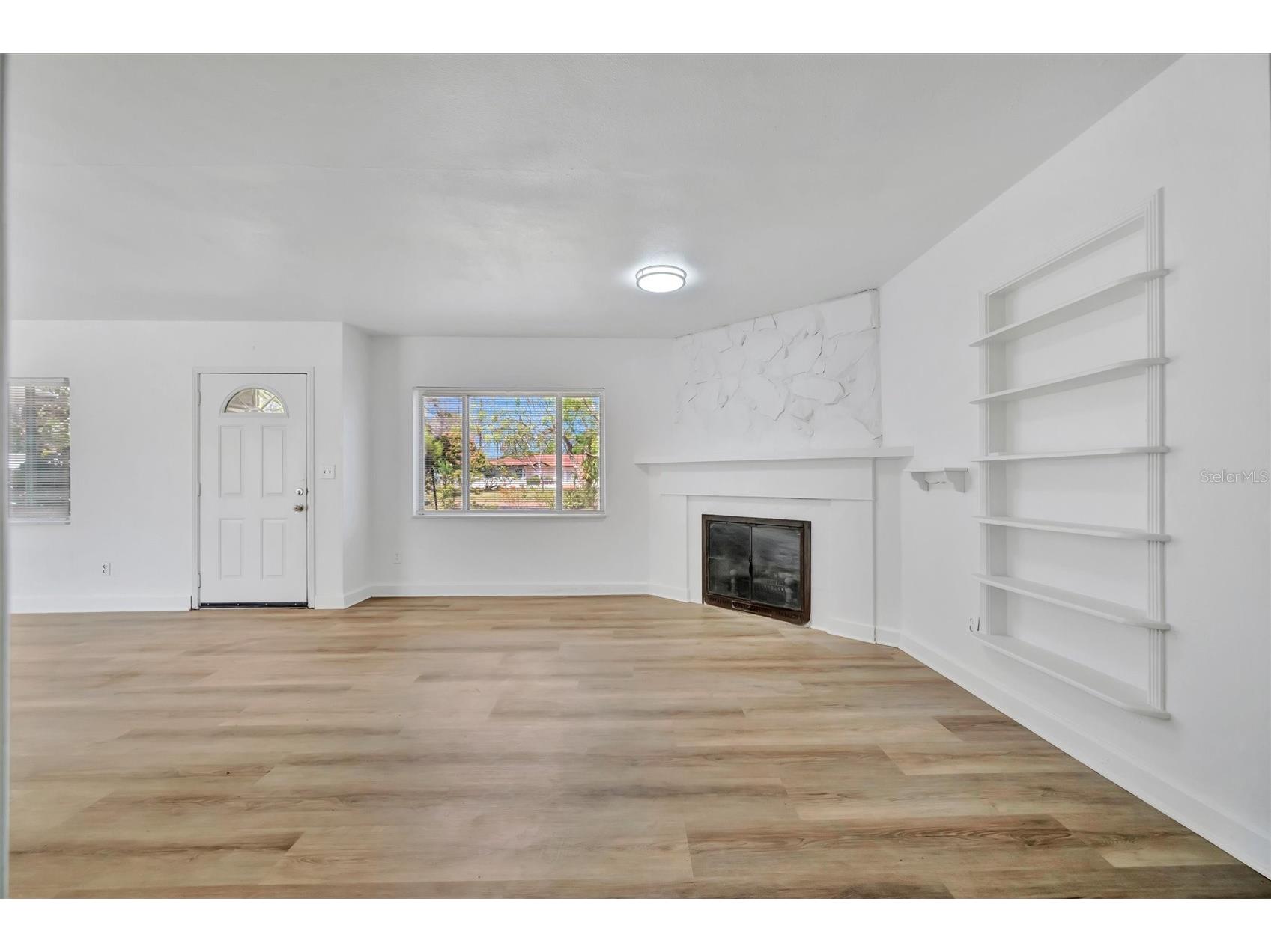 6348 7th Avenue N Saint Petersburg FL 33710 TB8493128 image5