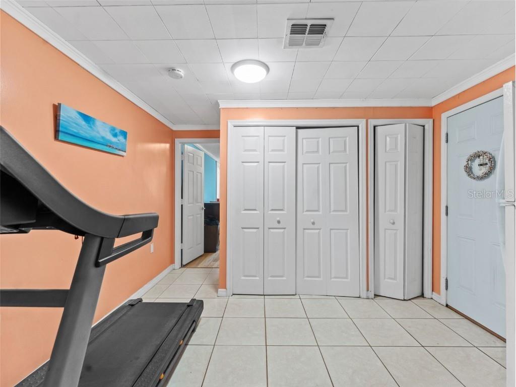 6349 10th Avenue S Gulfport FL 33707 TB8440985 image23