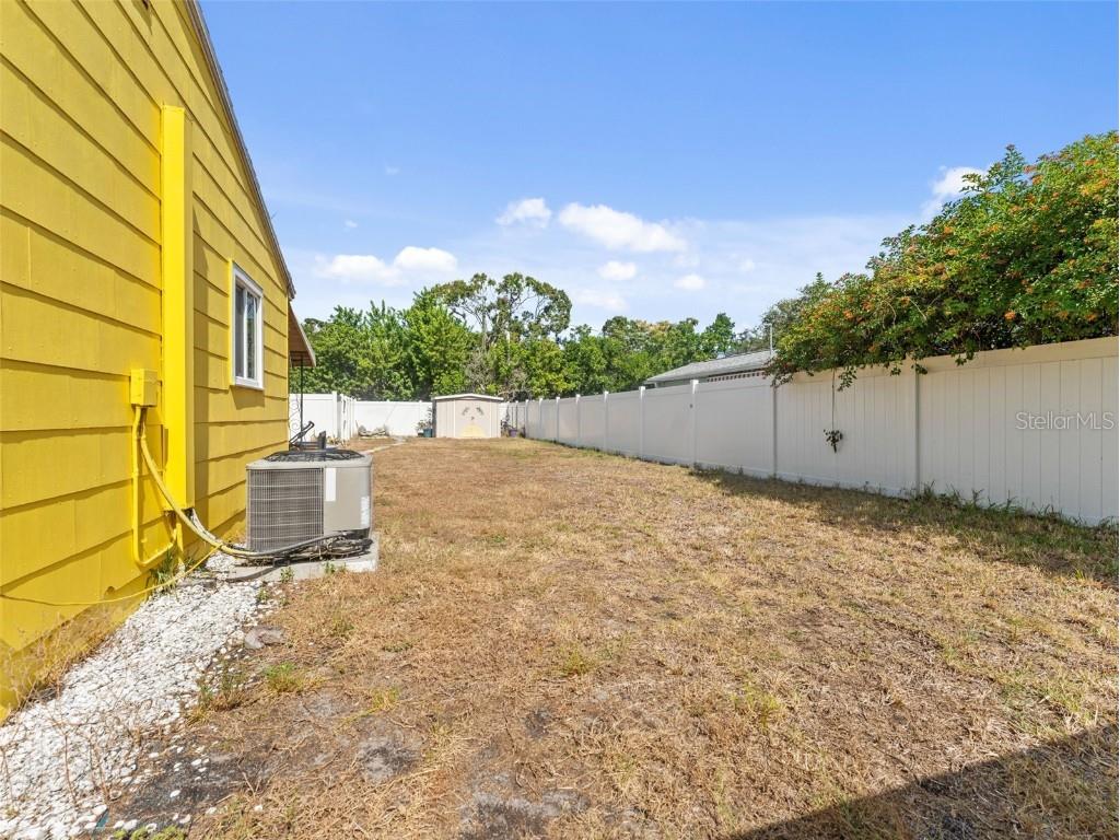 6349 10th Avenue S Gulfport FL 33707 TB8440985 image32