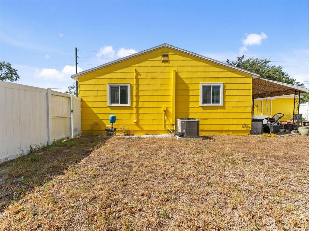 6349 10th Avenue S Gulfport FL 33707 TB8440985 image33