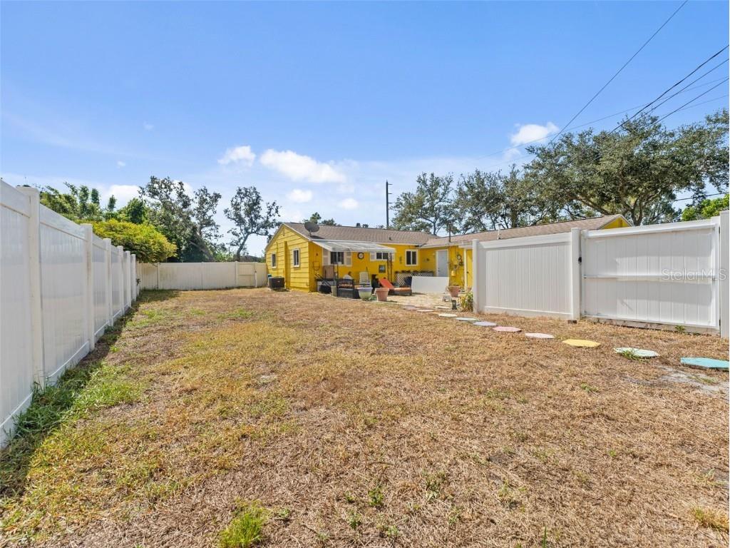 6349 10th Avenue S Gulfport FL 33707 TB8440985 image35