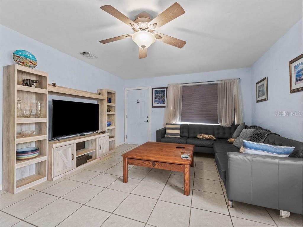 6349 10th Avenue S Gulfport FL 33707 TB8440985 image6