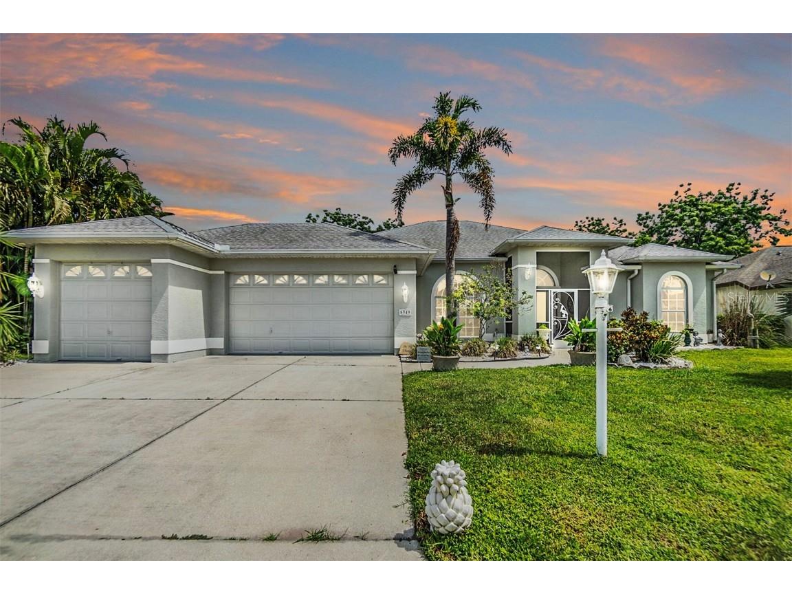 6349 35th Avenue Circle E Palmetto FL 34221 W7867108 image1