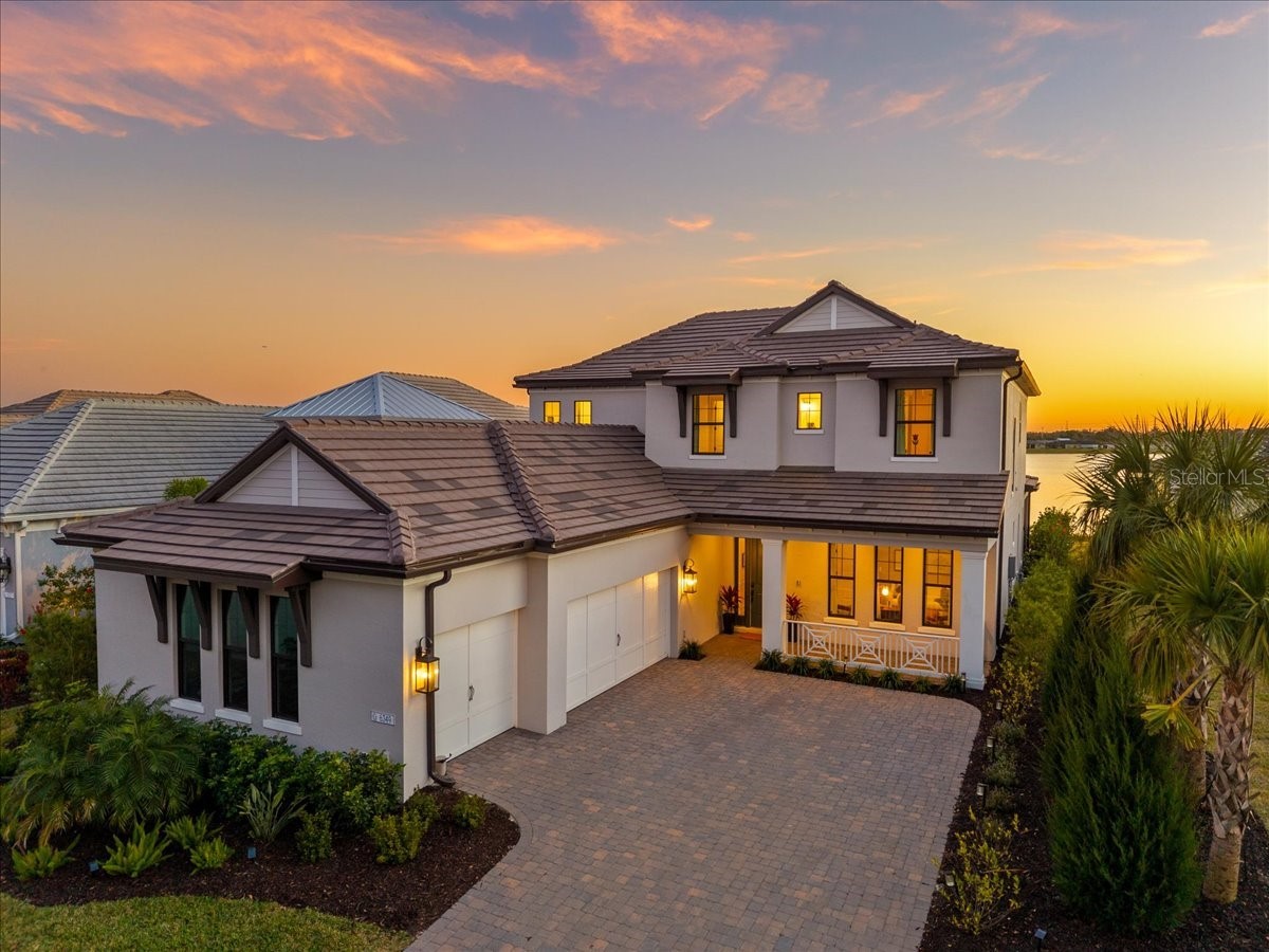 6349 Isla Del Ray Avenue Sarasota FL 34240 - BLUE HERON LAKE A4680411 image1